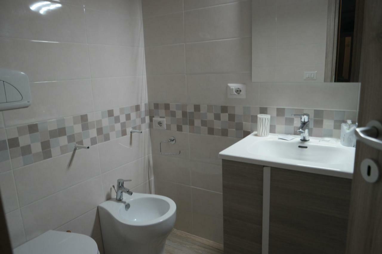 Attico Galilei Fronte Mare By Salentoville 加利波利 外观 照片